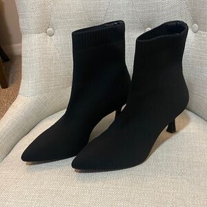 Elegant Black Ankle Boots